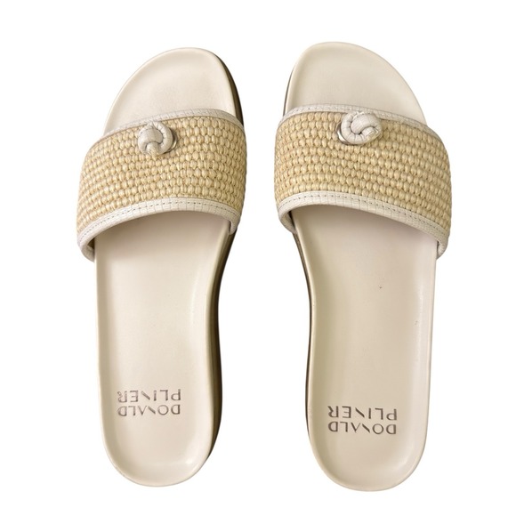 Donald J. Pliner Shoes - Donald J Pliner Women's Sz. 8 Farrah‎ Platform Sandal In Platino
